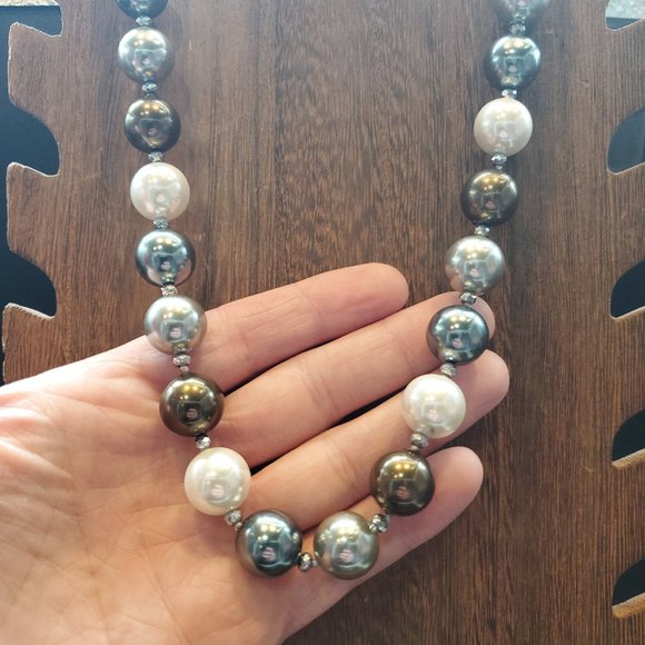 Jewelry - 20 Inch Sterling Silver Beautiful Heavy Faux Pearl Unique Necklace